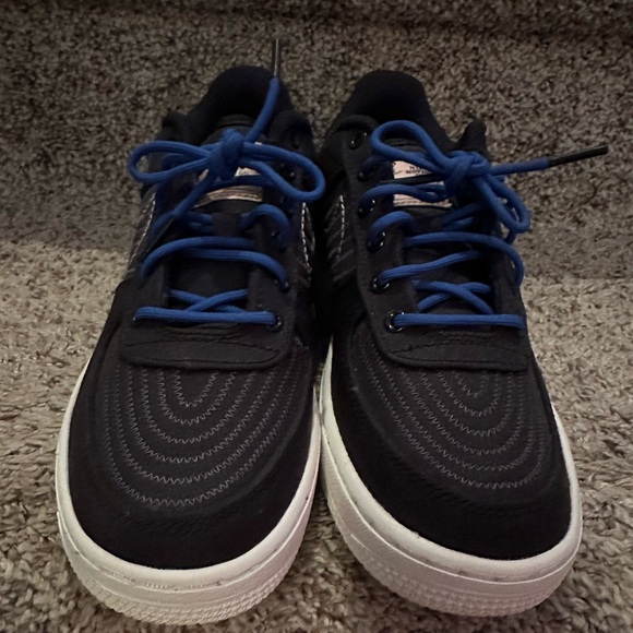 Boys Nike Air Force Ones - Picture 2 of 5